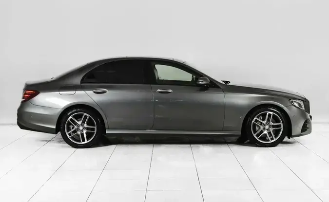Mercedes benz E-Класс