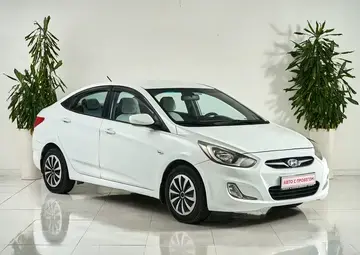 Hyundai Solaris Вид 3