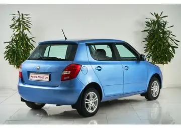 Skoda Fabia Вид 5