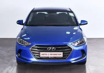 Hyundai Elantra Вид 2