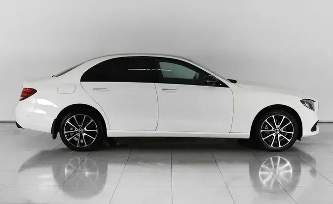 Mercedes benz E-Класс