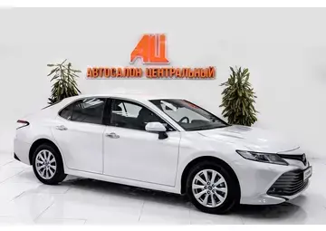 Toyota Camry Вид 2