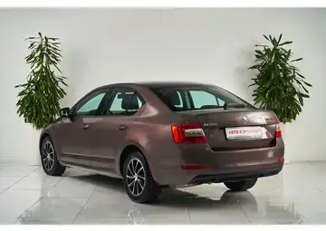 Skoda Octavia Вид 4