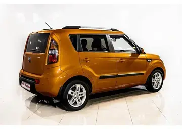 Kia Soul Вид 2