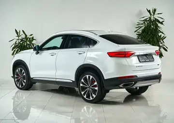 Geely Tugella Вид 4