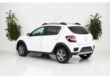 Renault Sandero Вид 3
