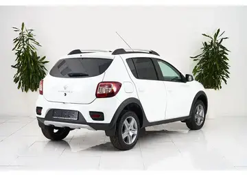 Renault Sandero Вид 4