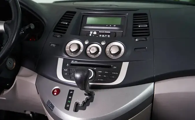 Mitsubishi Grandis