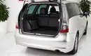 Mitsubishi Grandis