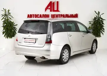 Mitsubishi Grandis Вид 5