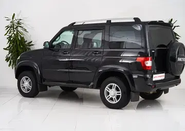 UAZ Патриот Вид 4