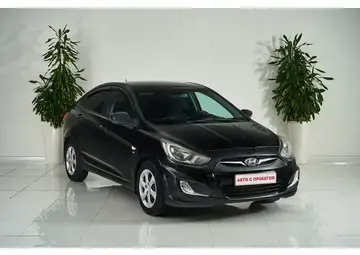 Hyundai Solaris Вид 3