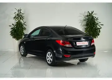 Hyundai Solaris Вид 4