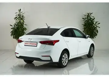 Hyundai Solaris Вид 5