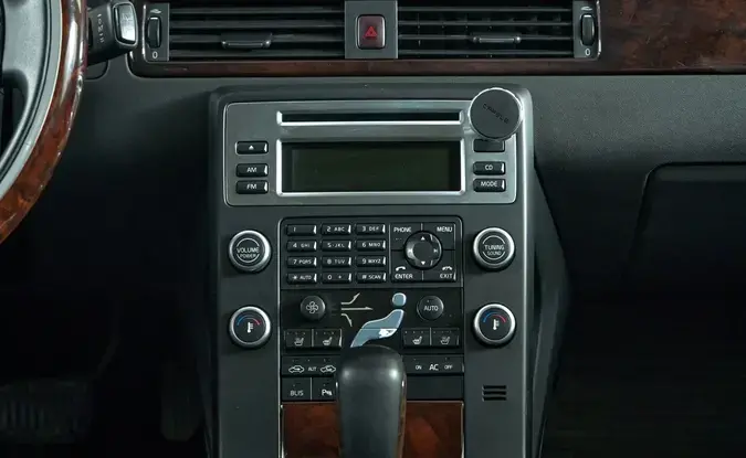 Volvo XC70