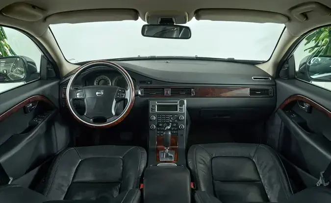 Volvo XC70