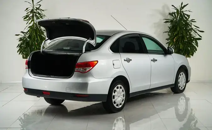 Nissan Almera