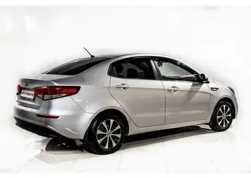 Kia Rio Вид 2