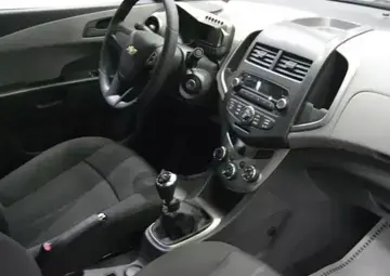 Chevrolet Aveo Вид 3