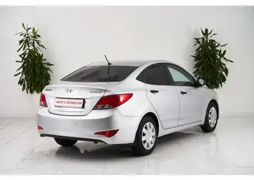 Hyundai Solaris Вид 5