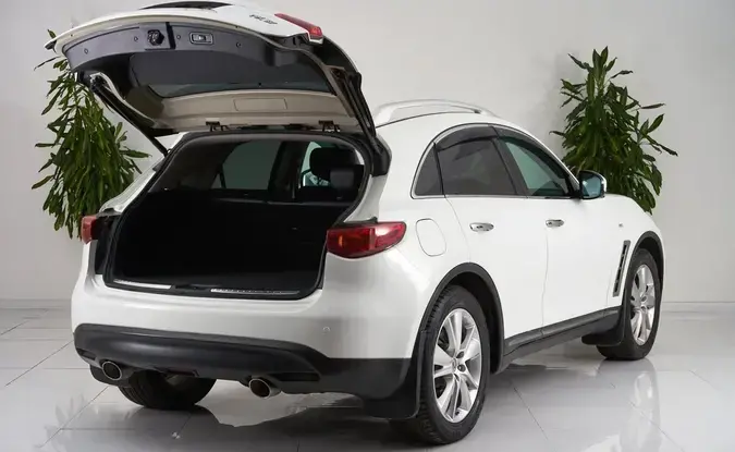 Infiniti FX