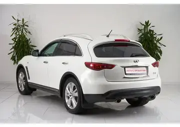 Infiniti FX Вид 4