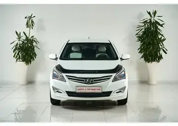 Hyundai Solaris Вид 2