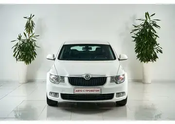Skoda Superb Вид 2