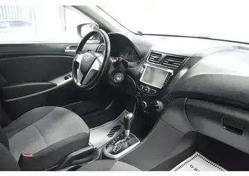 Hyundai Solaris Вид 5