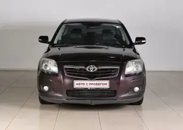 Toyota Avensis Вид 2