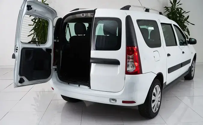 Lada Largus