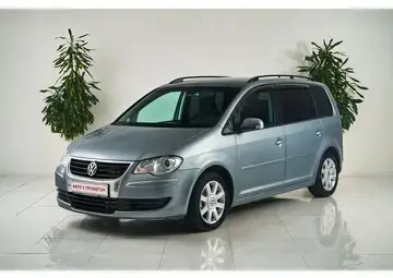 Volkswagen Touran Вид 1
