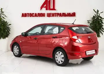 Hyundai Solaris Вид 5