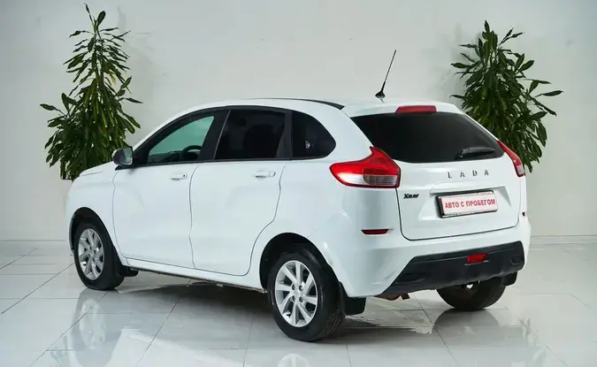 Lada XRAY