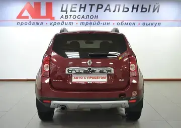 Renault Duster Вид 4