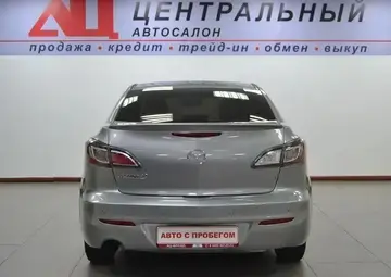 Mazda 3 Вид 4