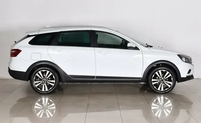 Lada Vesta