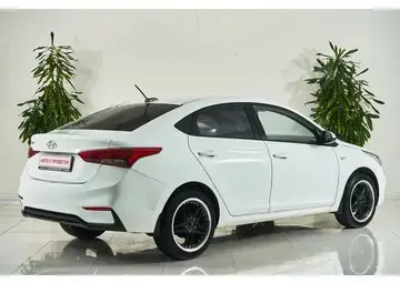 Hyundai Solaris Вид 4