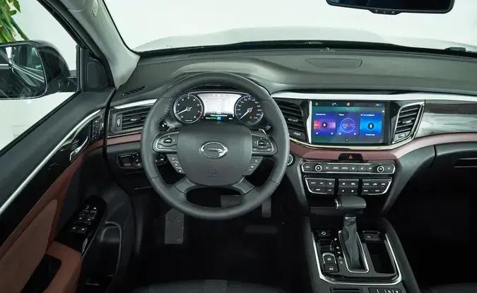 GAC GS8