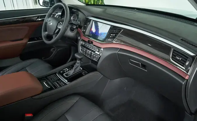 GAC GS8