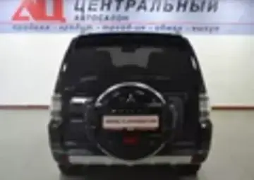 Mitsubishi Pajero Вид 4