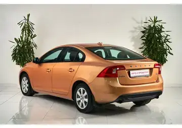 Volvo S60 Вид 4
