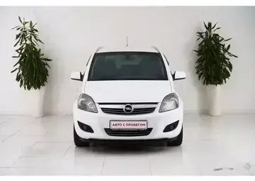 Opel Zafira Вид 2