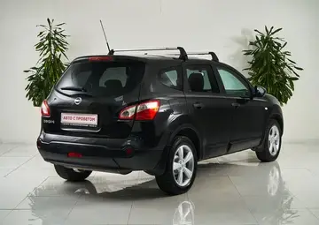 Nissan Qashqai+2 Вид 5