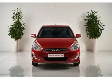 Hyundai Solaris Вид 2