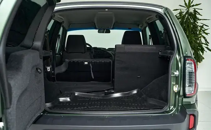 Lada Niva Travel