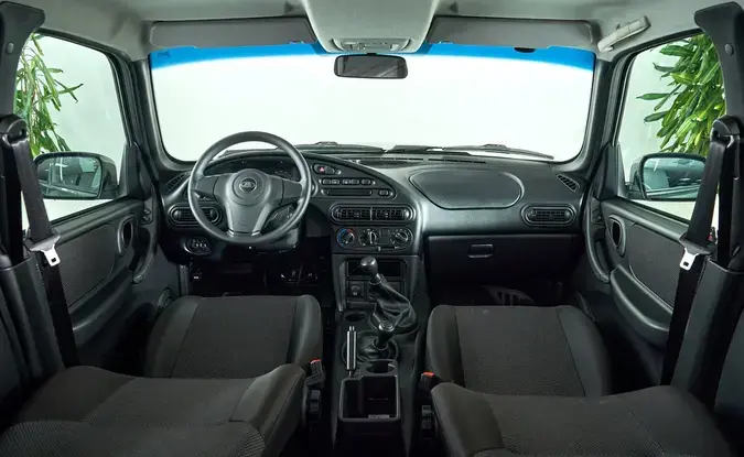Lada Niva Travel
