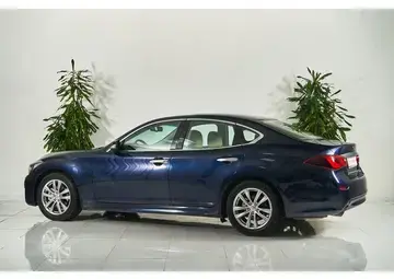 Infiniti Q70 Вид 4