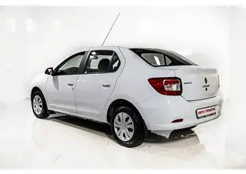 Renault Logan Вид 2