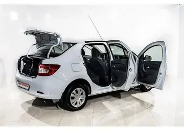 Renault Logan Вид 5